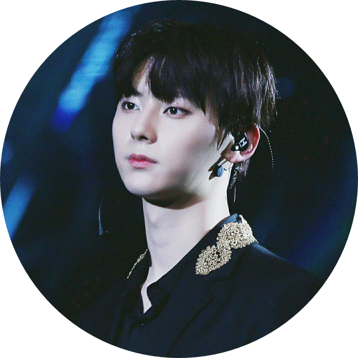 황민현 image