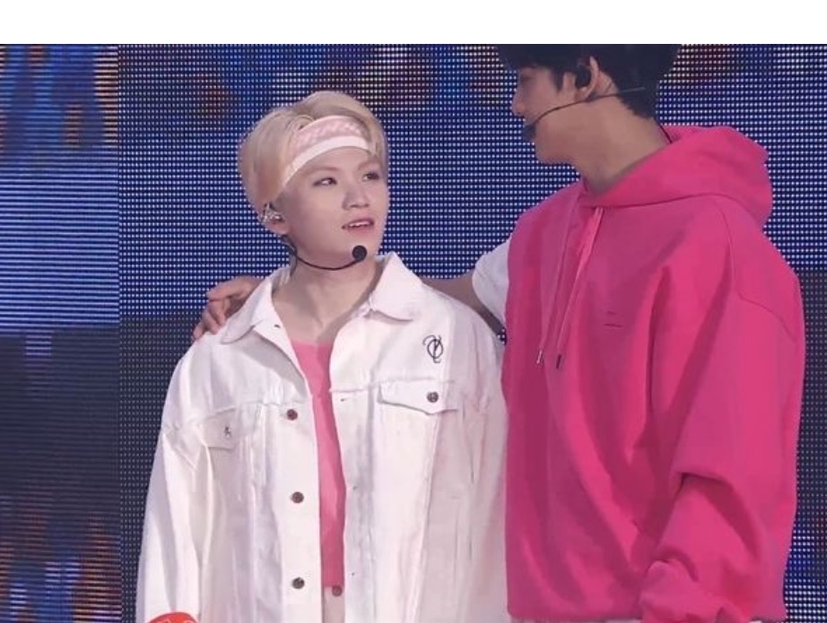 Lee Ji-hoon, yang terlihat lebih muda darinya. thumbnail