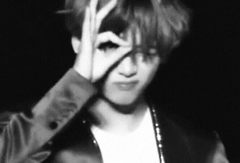 전학 첫날부터 또라이한테 찍혔어요. thumbnail