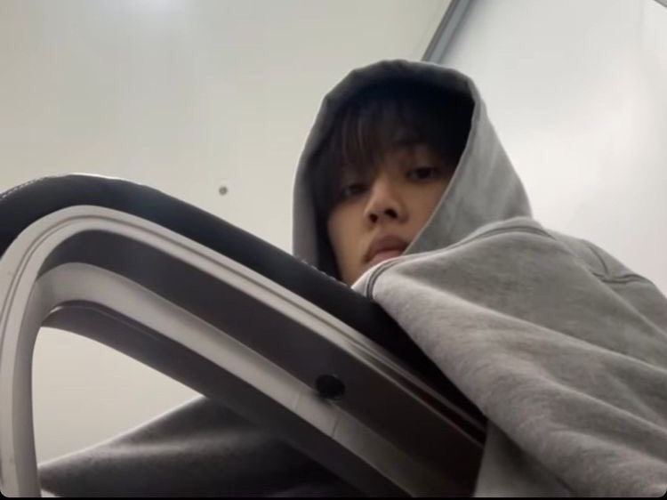 我想過平靜的生活。 thumbnail