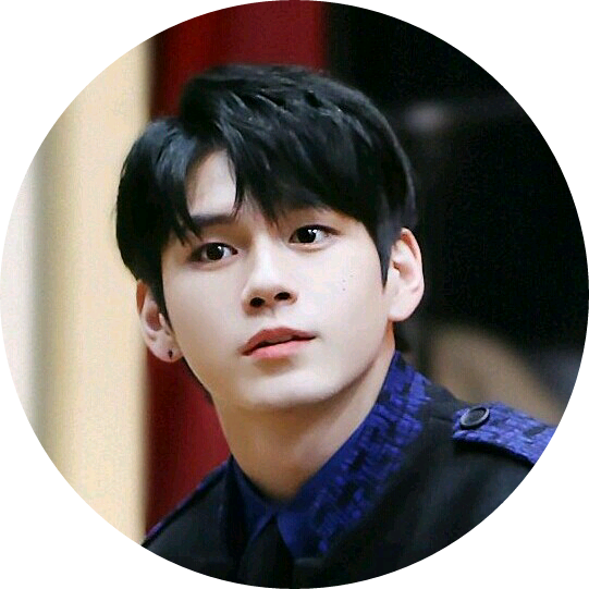 옹성우 image