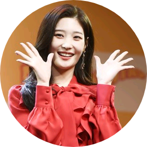 채연 (정채연) image