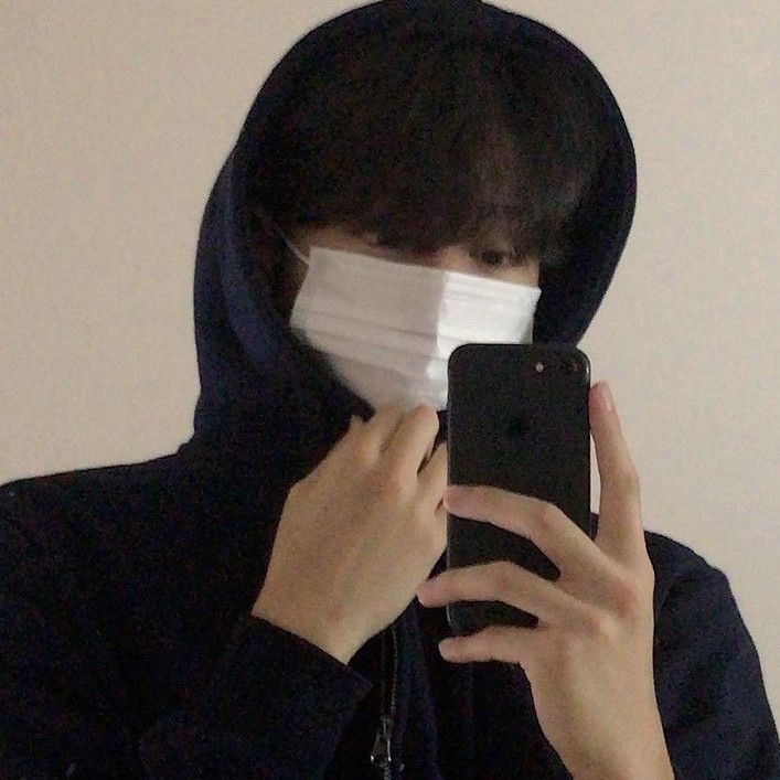 박 지 훈(19) image