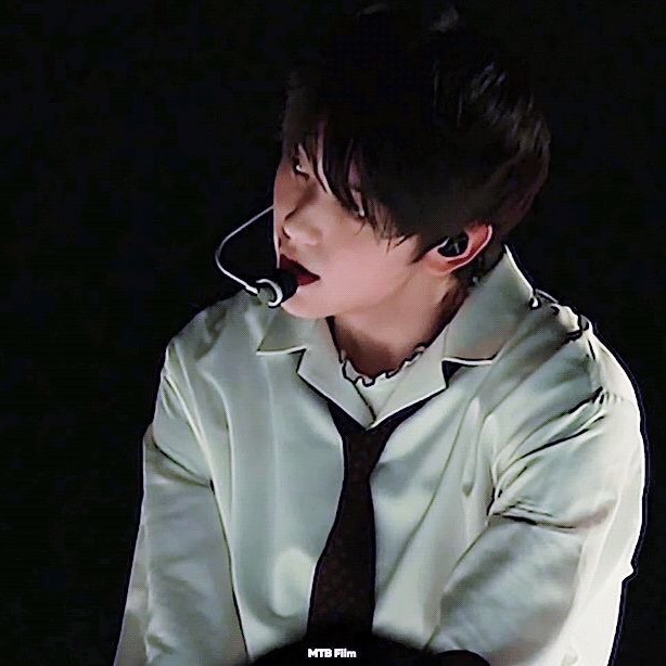 최 수 빈 (20) image