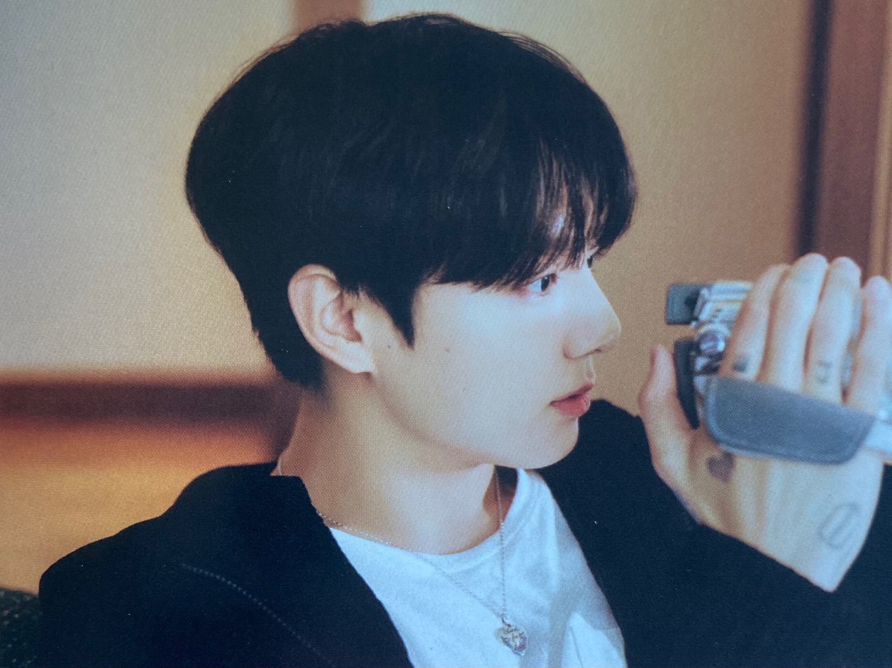 Jeongguk đã hoàn thành việc chỉnh nhạc. thumbnail