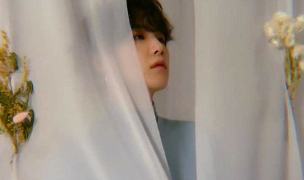 그냥 로맨스 판타지 thumbnail