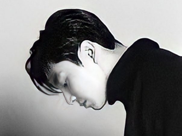 꿈꾸는 새와 사냥꾼 thumbnail