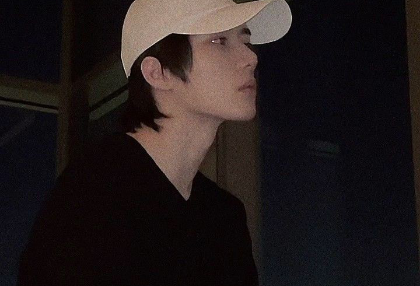 Kakak, bolehkah aku menyukaimu lagi? thumbnail