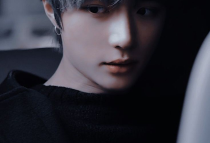 Aku menjadi kurir bagi para gangster. thumbnail