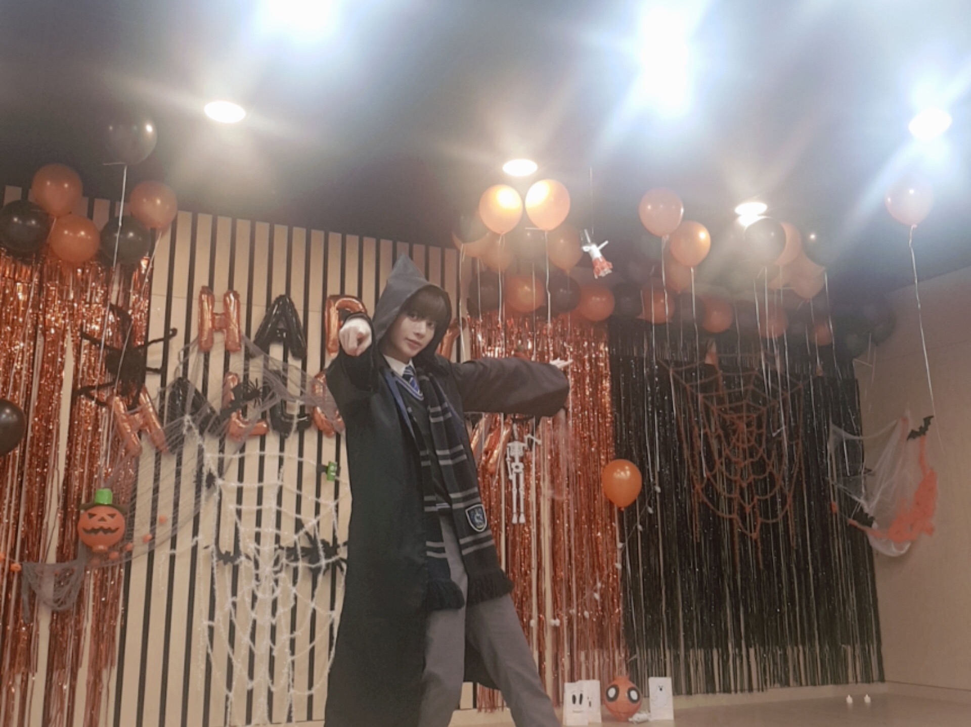 Tu m'as sauvé à la fête d'Halloween thumbnail