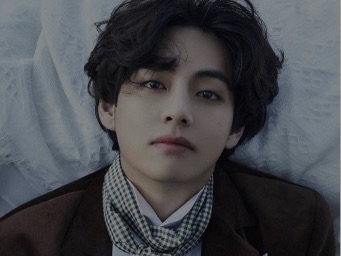 金泰亨前輩 thumbnail