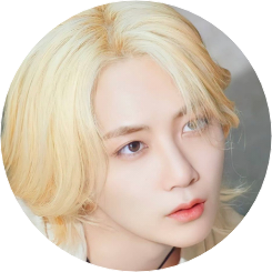 윤정한 image