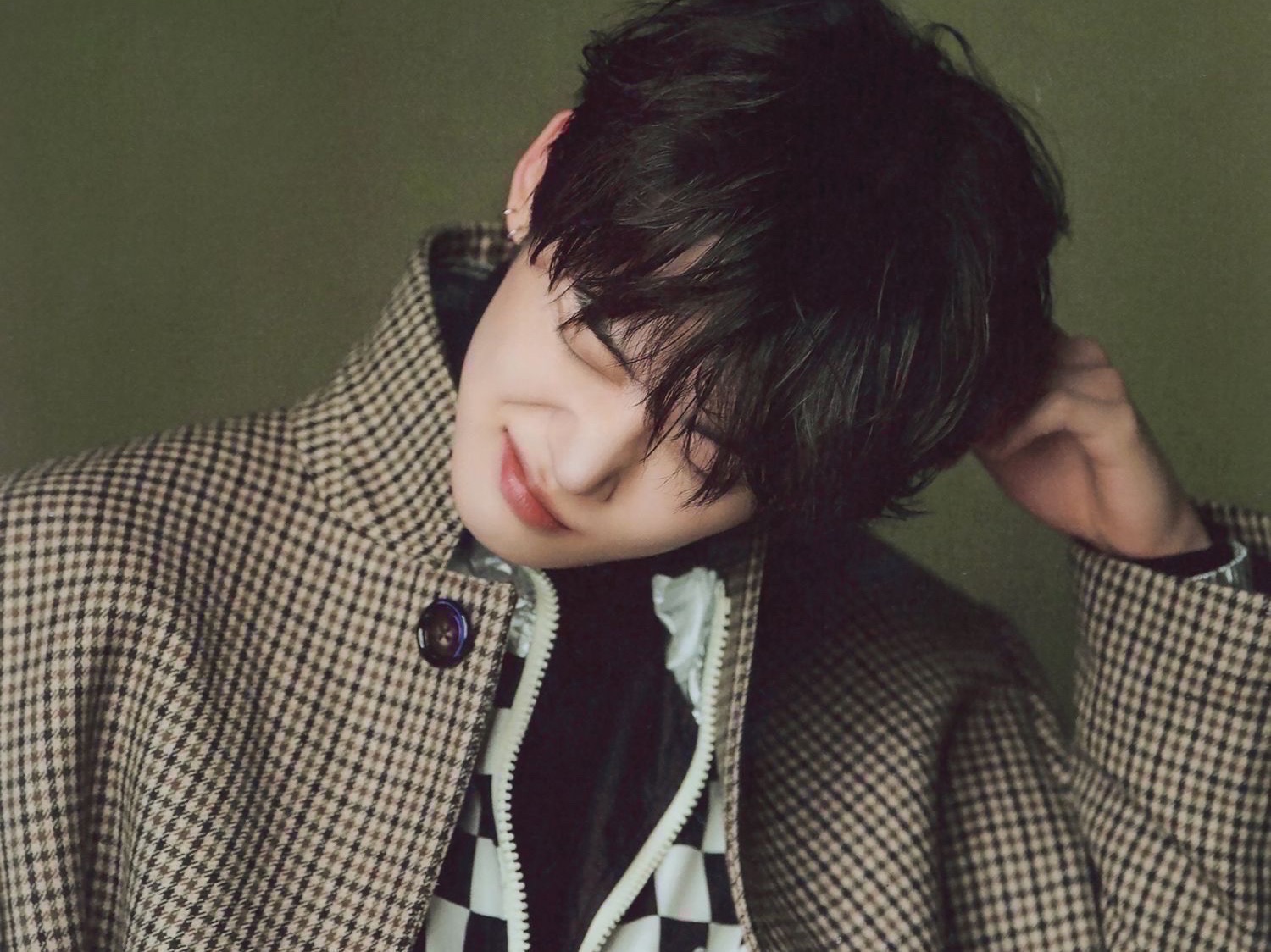 勾引校園明星崔然竣 thumbnail