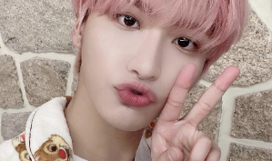 VOTOS PARA SEONGHWA thumbnail