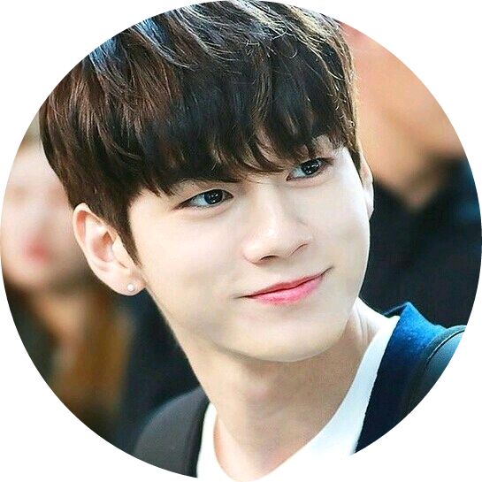 옹성우 image