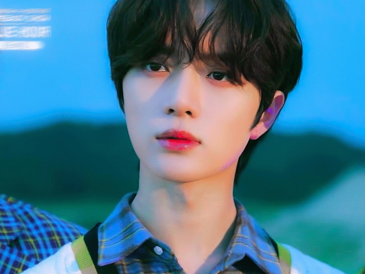 The universe of that day thumbnail