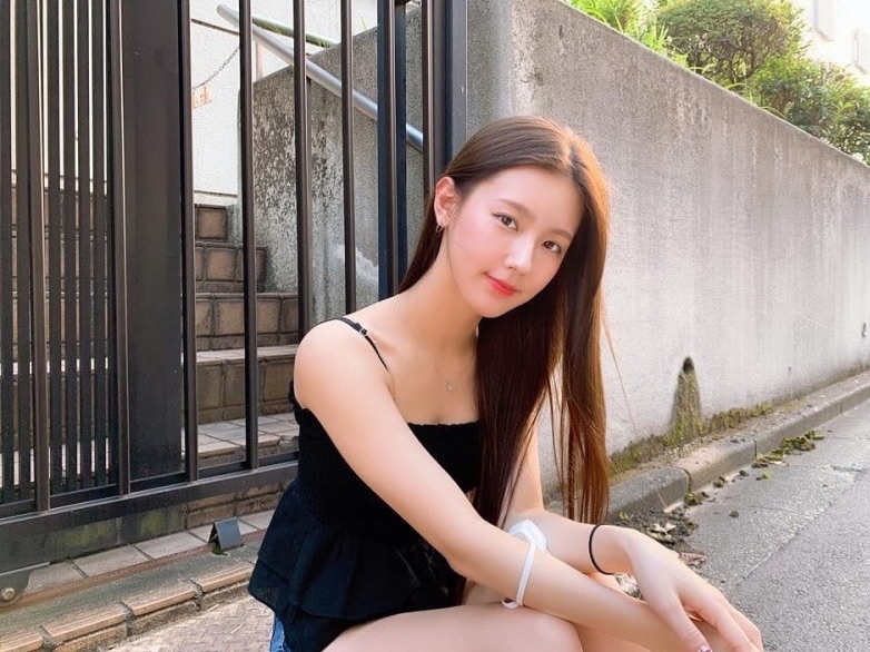 유치원 선생님 image