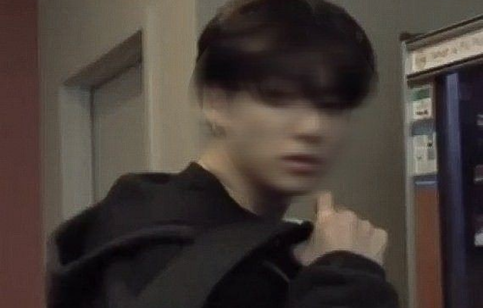 The boy in my hazy memories thumbnail