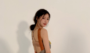 Voyage dans l'espace avec Miyeon thumbnail