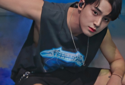 Prima che inizi il palco thumbnail