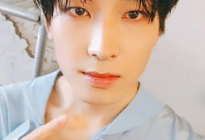 badminton team thumbnail