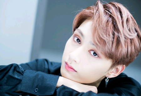 네명의 연인 thumbnail