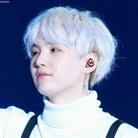 민윤기 image
