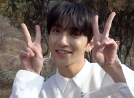 我和一個既帥又便宜的男人同居。 thumbnail