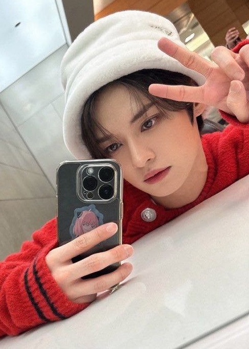 stray kids 경찰서 thumbnail