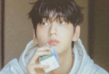 8월의 청춘에게 thumbnail