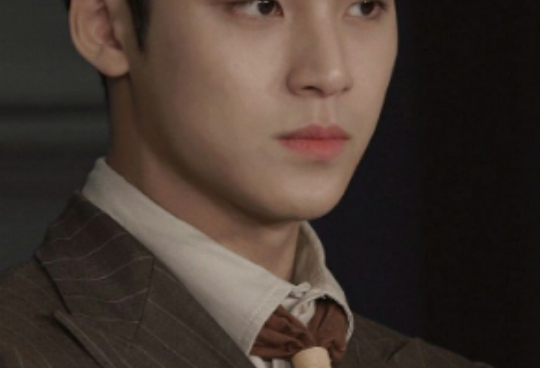 Were we twins? thumbnail