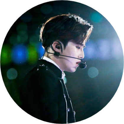 김준면 image