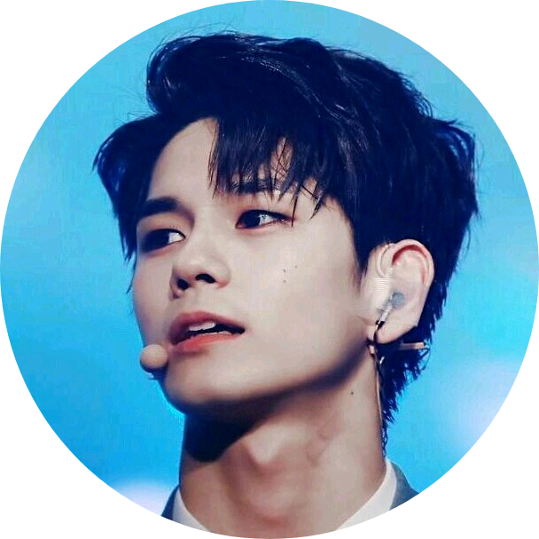 옹성우 image