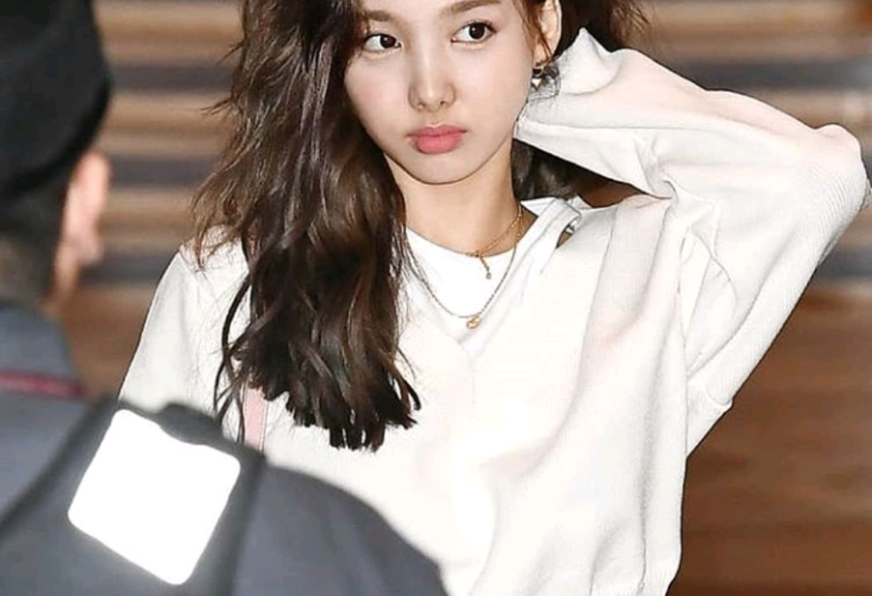 " 제발 날 나줘 " thumbnail