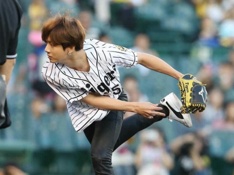 野球選手前政局と秘密恋愛中です thumbnail