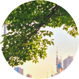 놀이공원 직원 image