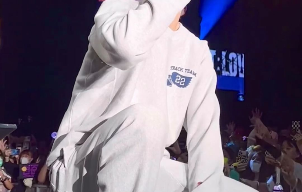 연상 존잘남 꼬시기 thumbnail