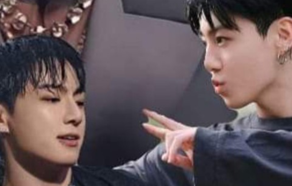 당신 옆에 서있다 thumbnail