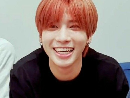 ex-petit ami stagiaire thumbnail