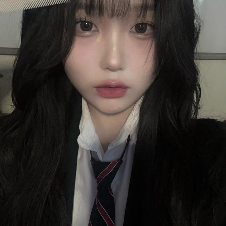유희빈 image