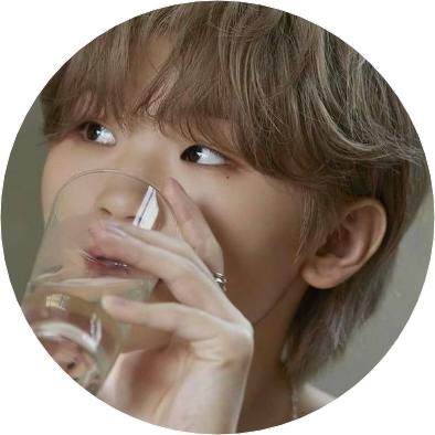 우지(지훈) image