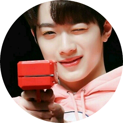 관린 image