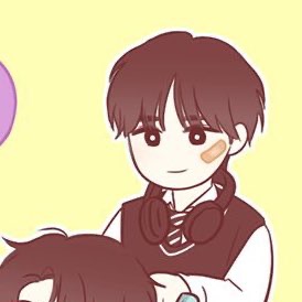 뒷자리 남학생 image