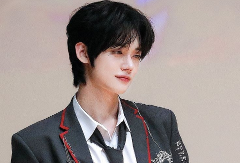 Escuché el rumor, eras demasiado. thumbnail