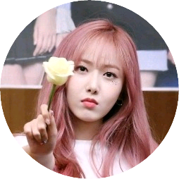 황은빈 image