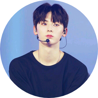 황민현 image