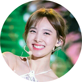 어린 나연 image