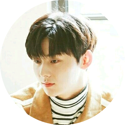 민현 image