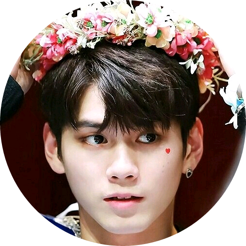 신인데 잘생긴 신♡ image