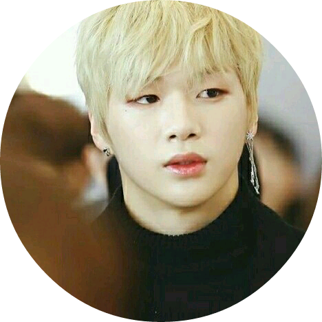 다니엘 image